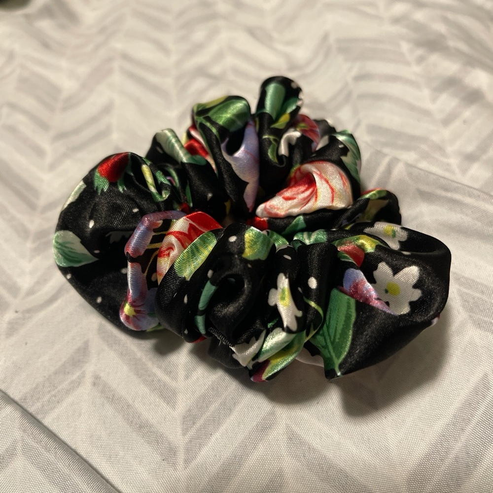 Elegant Floral Black Hair Scrunchie